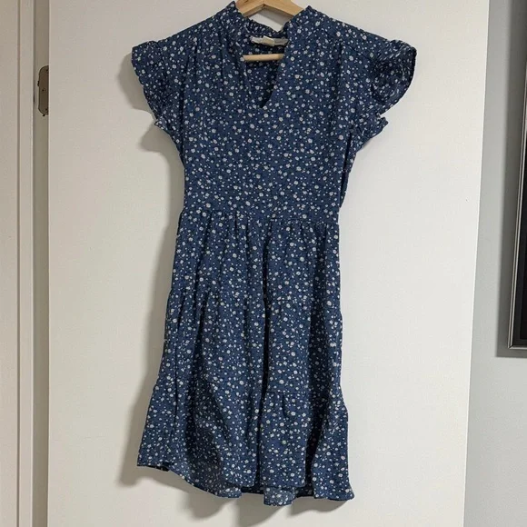 monteau blue dress Monteau Los Angeles Blue Dress. Size 4